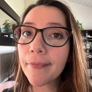 Meet your Posher, Monica